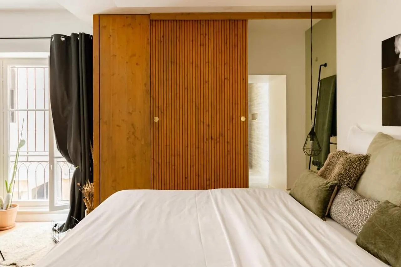 Majord'Home Spa - Les Nebuleuses - Suite Et Balneo Lyon Apartment